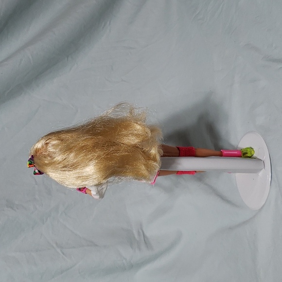 Vintage Rollerblade Flicker 'n Flash Barbie - Picture 7 of 16